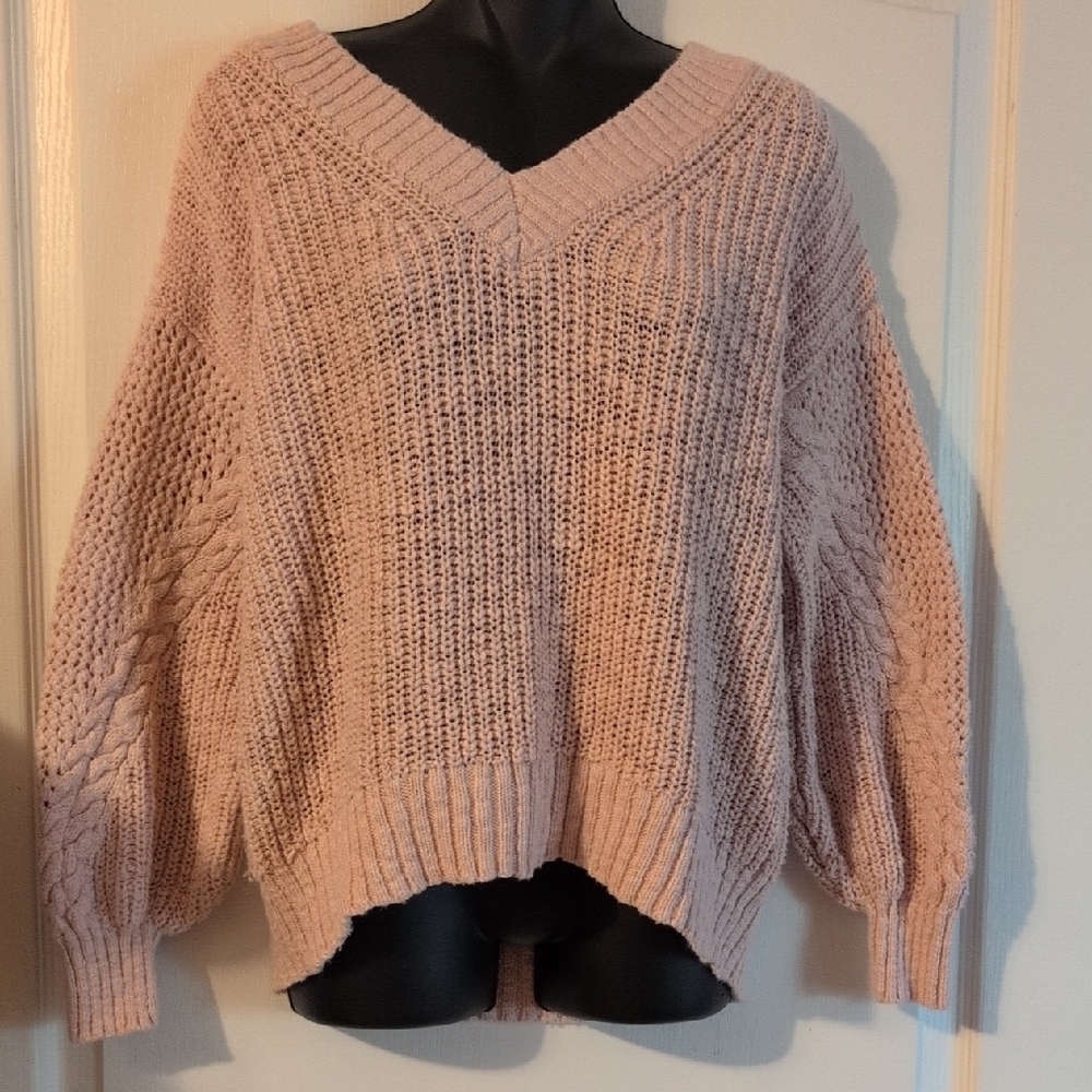 American Eagle Outfitters Blush V-Neck Cable Sweater
